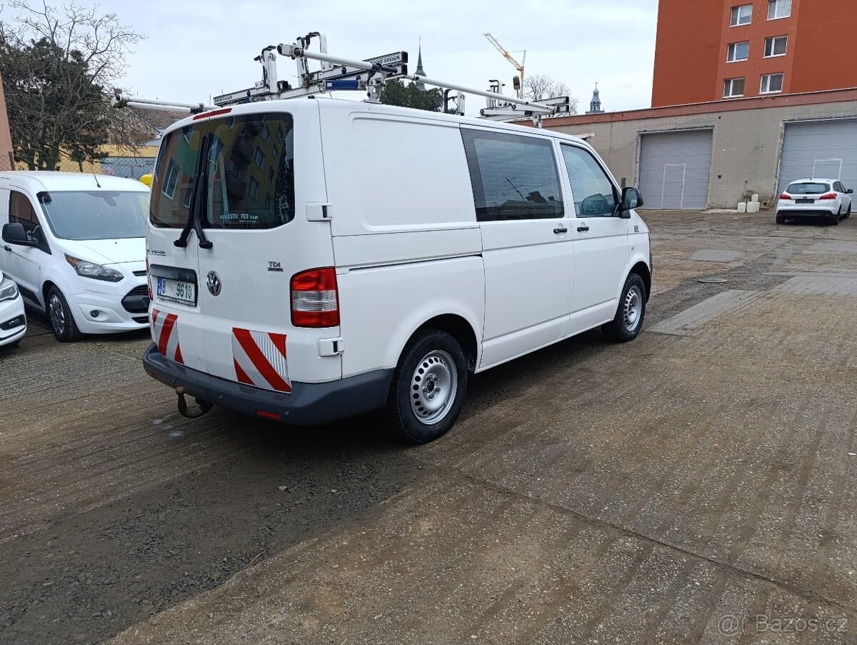 2010 Volkswagen TRANSPORTER - 8