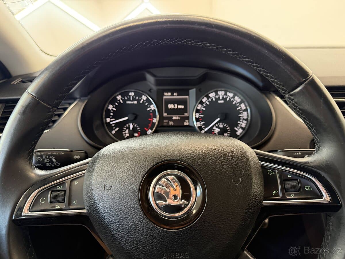 2015 Škoda OCTAVIA - 8