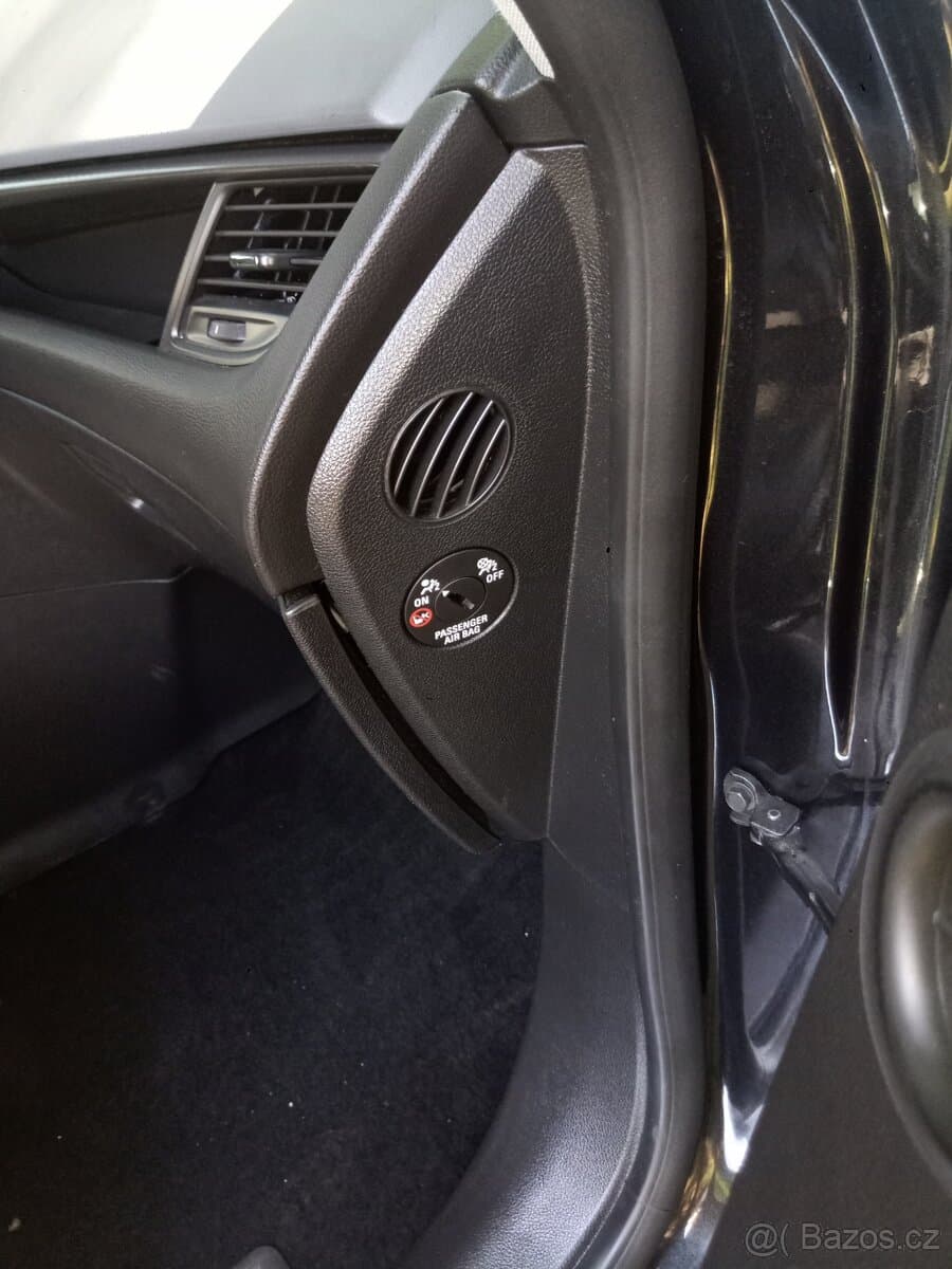 2012 Opel ZAFIRA - 8