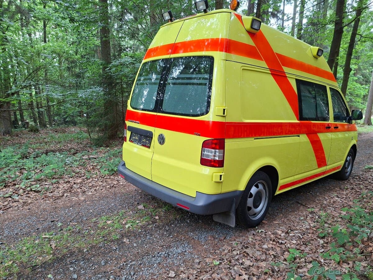 2010 Volkswagen TRANSPORTER - 8