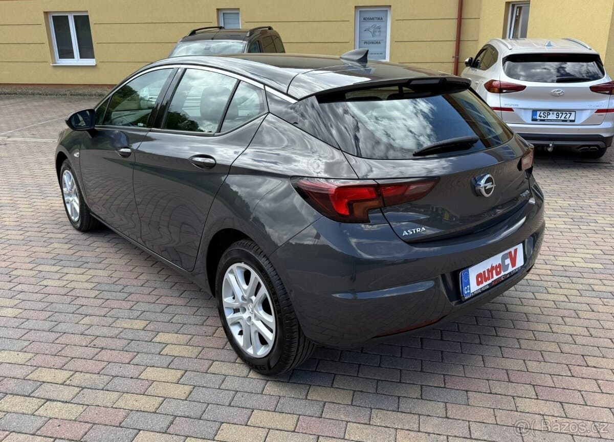2016 Opel ASTRA - 8