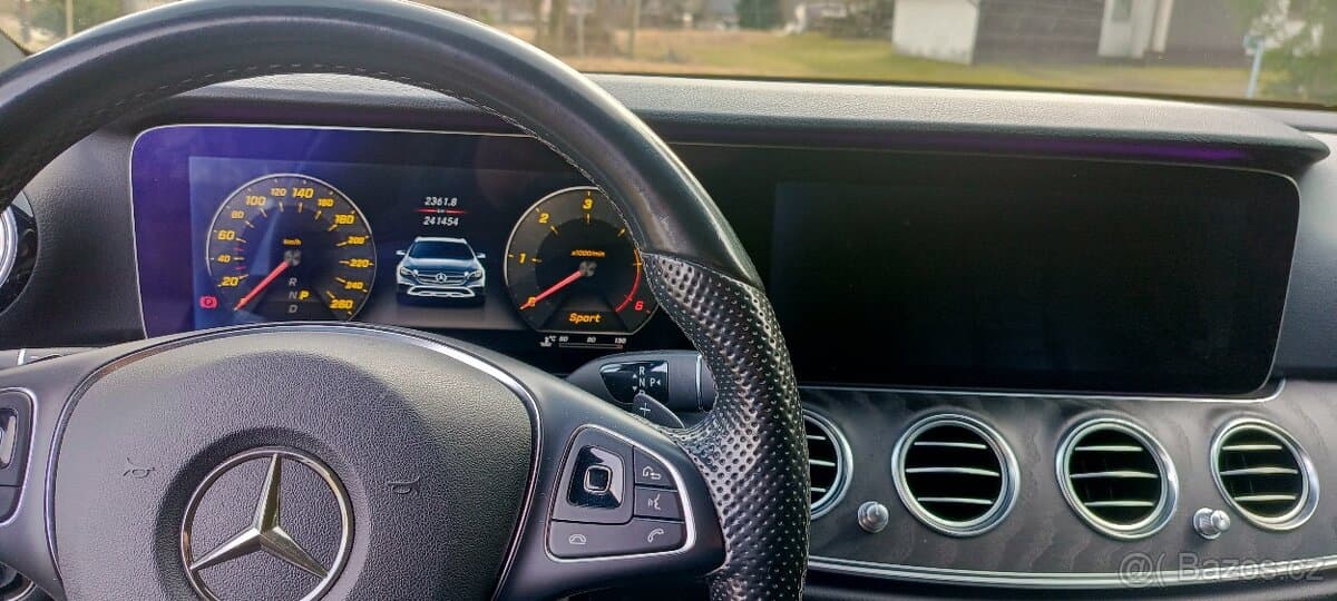 2017 Mercedes-Benz OSTATNÍ - 8