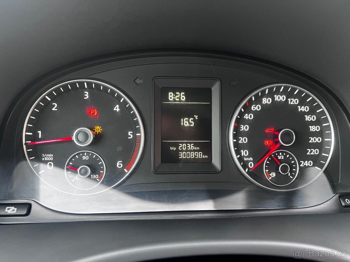 2011 Volkswagen CADDY - 8