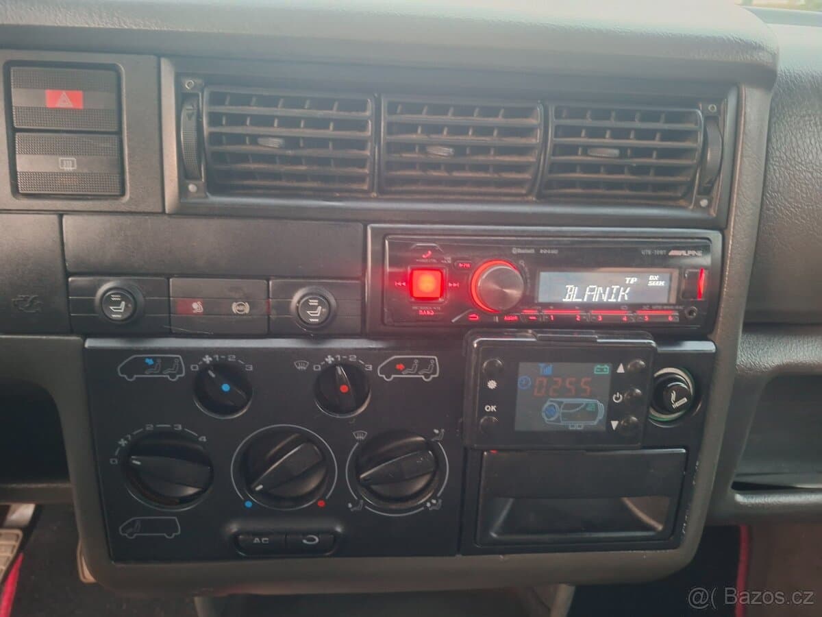 1998 Volkswagen CARAVELLE - 8