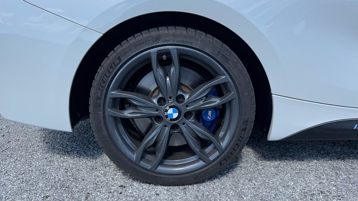 BMW M2 - 8