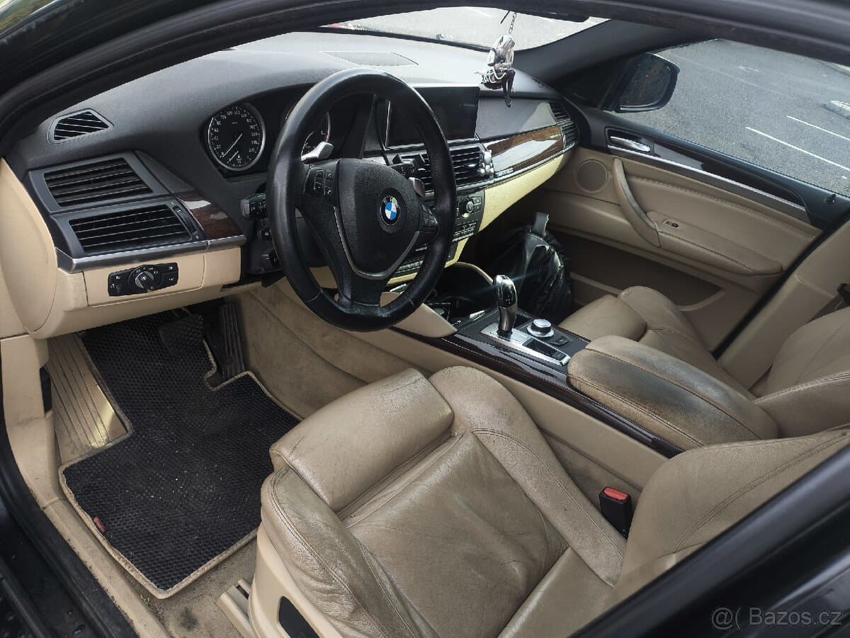 BMW X6 - 8
