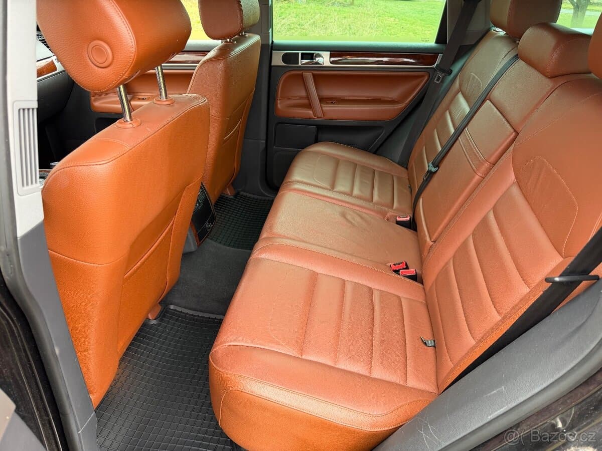 2008 Volkswagen TOUAREG - 8