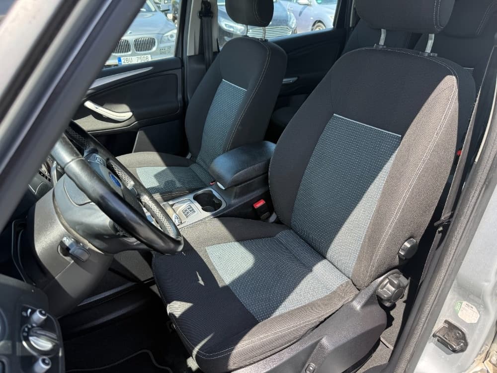 2011 Ford GALAXY - 8