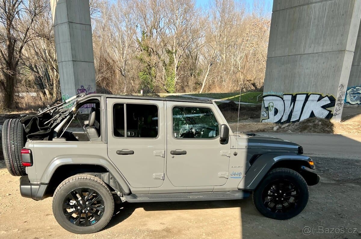 2022 Jeep WRANGLER - 8