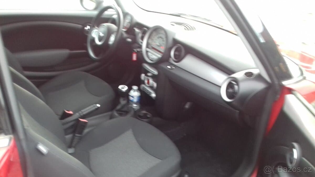 2010 Mini COOPER - 8