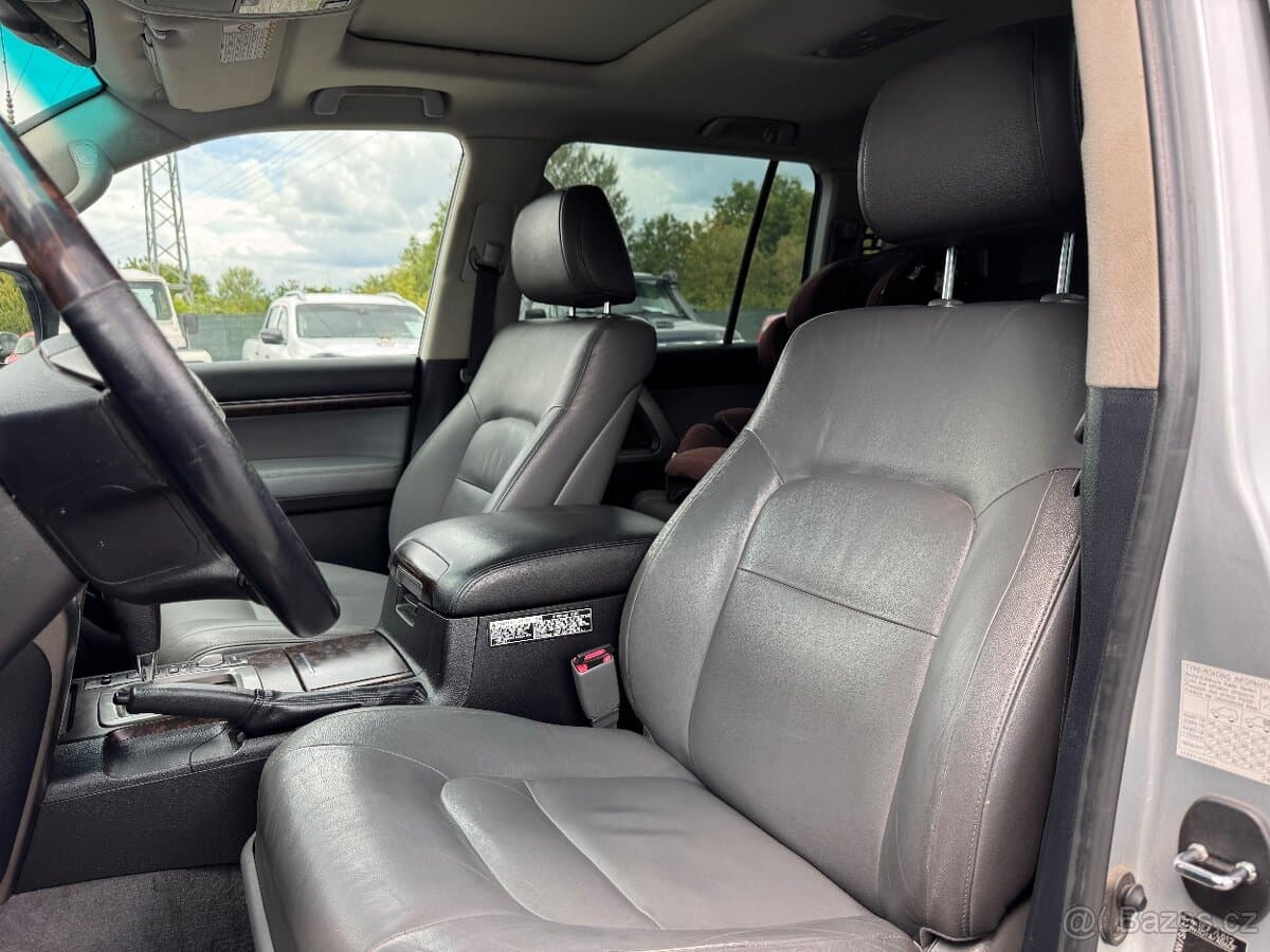 2009 Toyota LAND CRUISER - 8