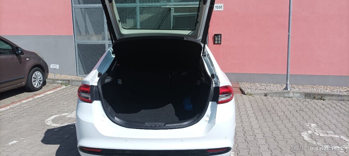 2020 Ford MONDEO - 8