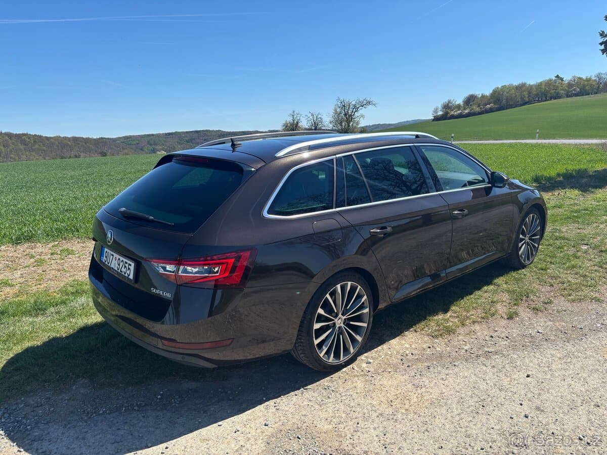2016 Škoda SUPERB - 8