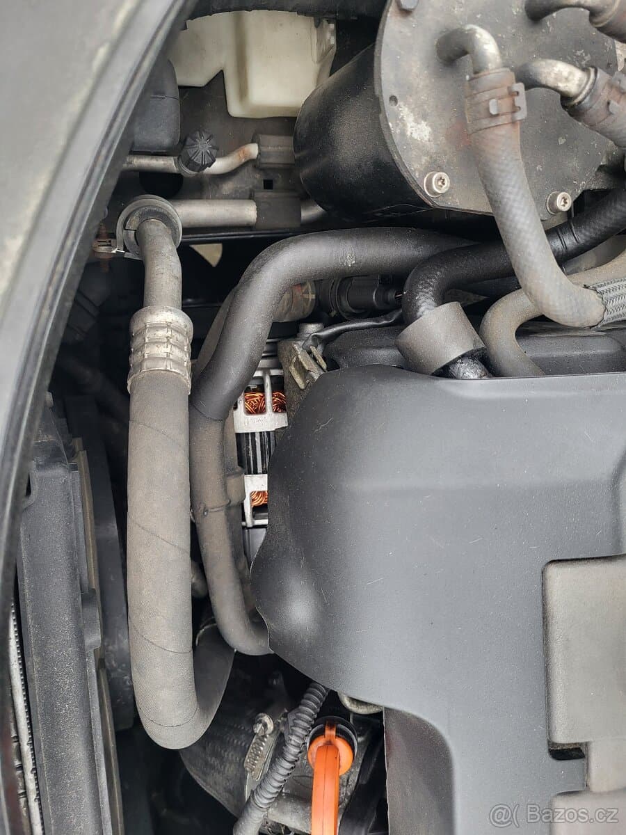 2012 Volkswagen PASSAT - 8