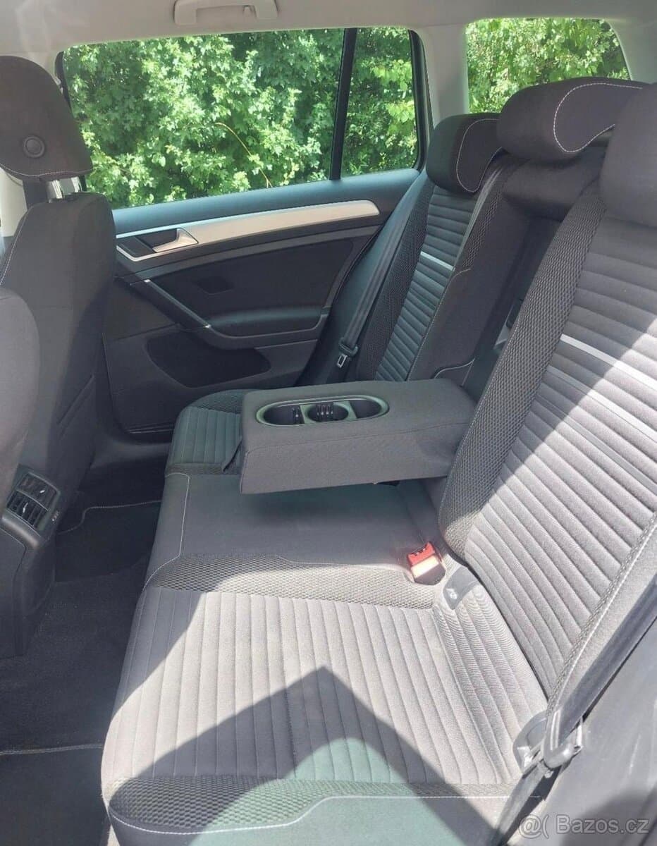 2015 Volkswagen GOLF - 8