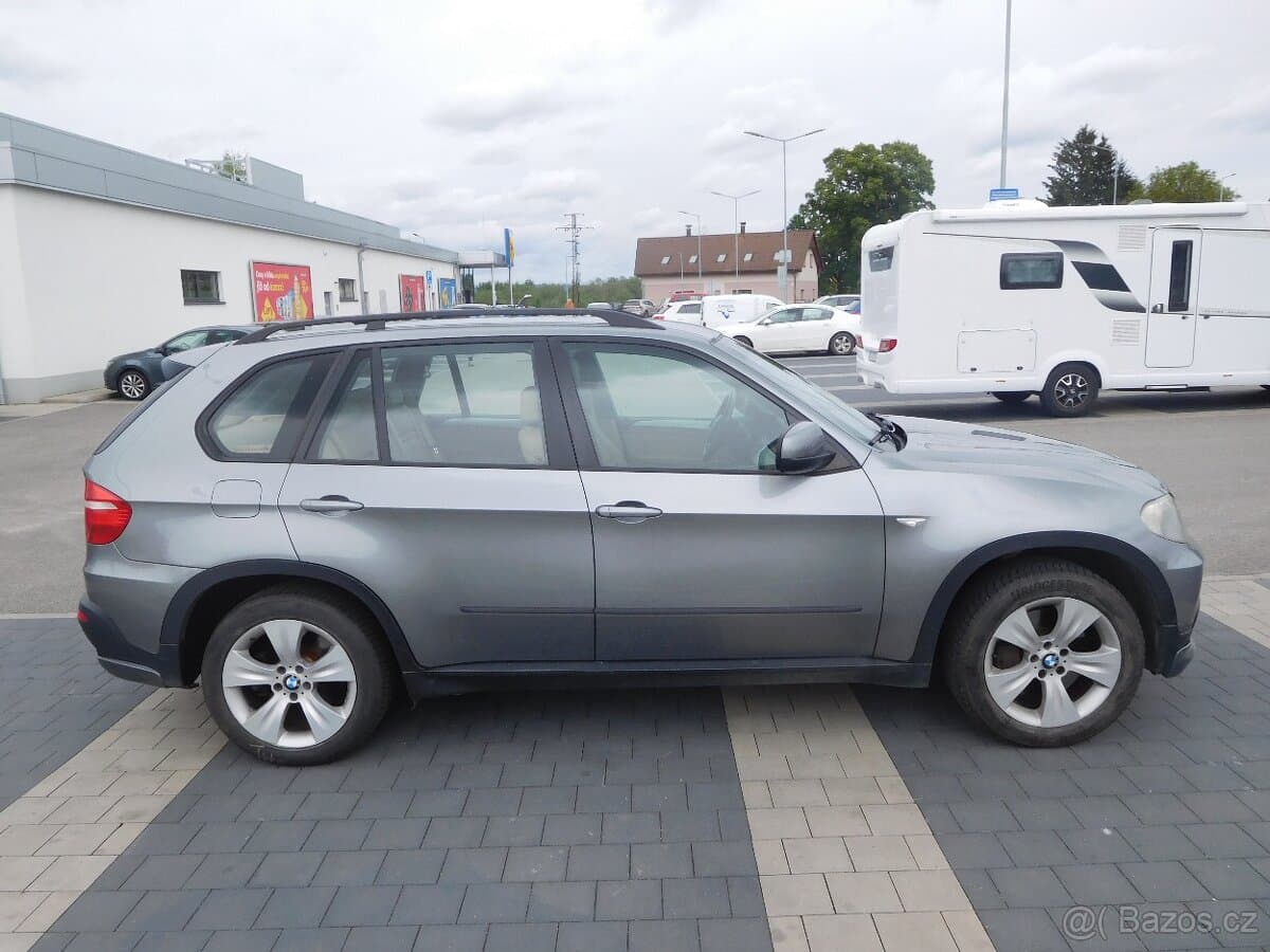 2009 BMW X5 - 8
