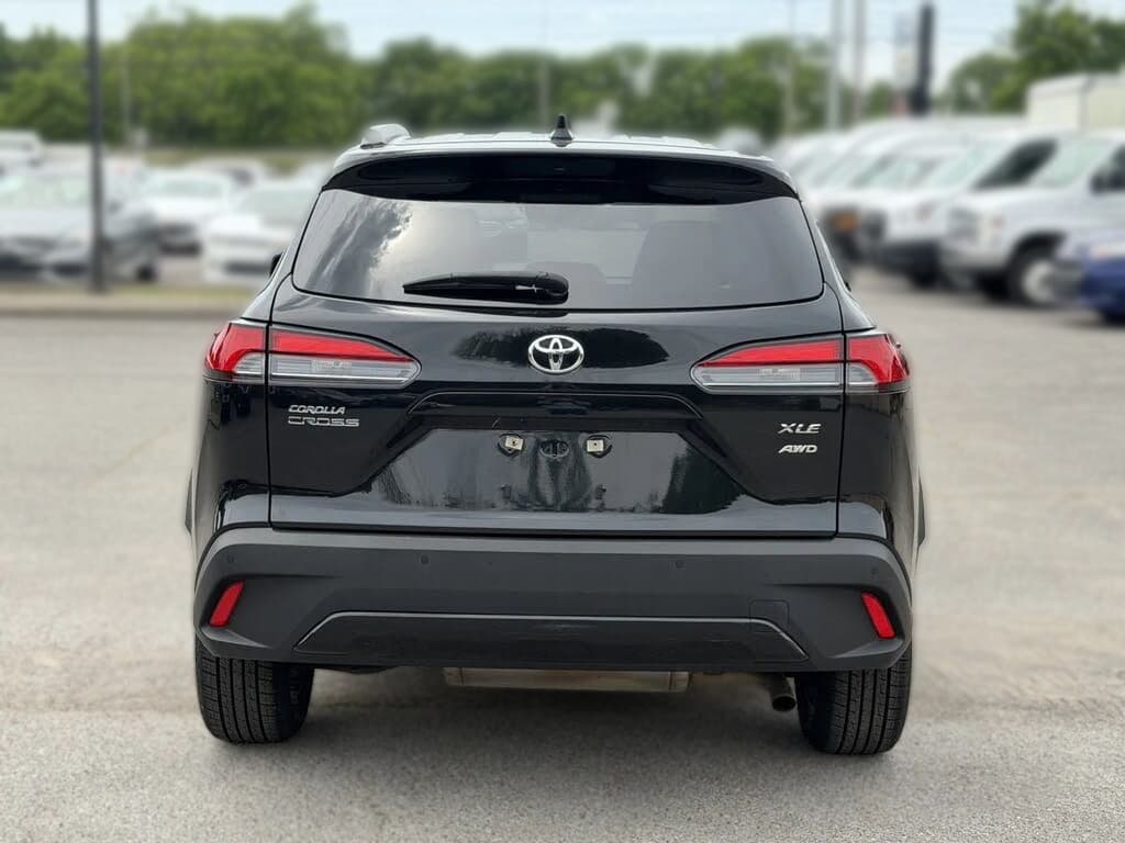 2023 Toyota COROLLA - 8
