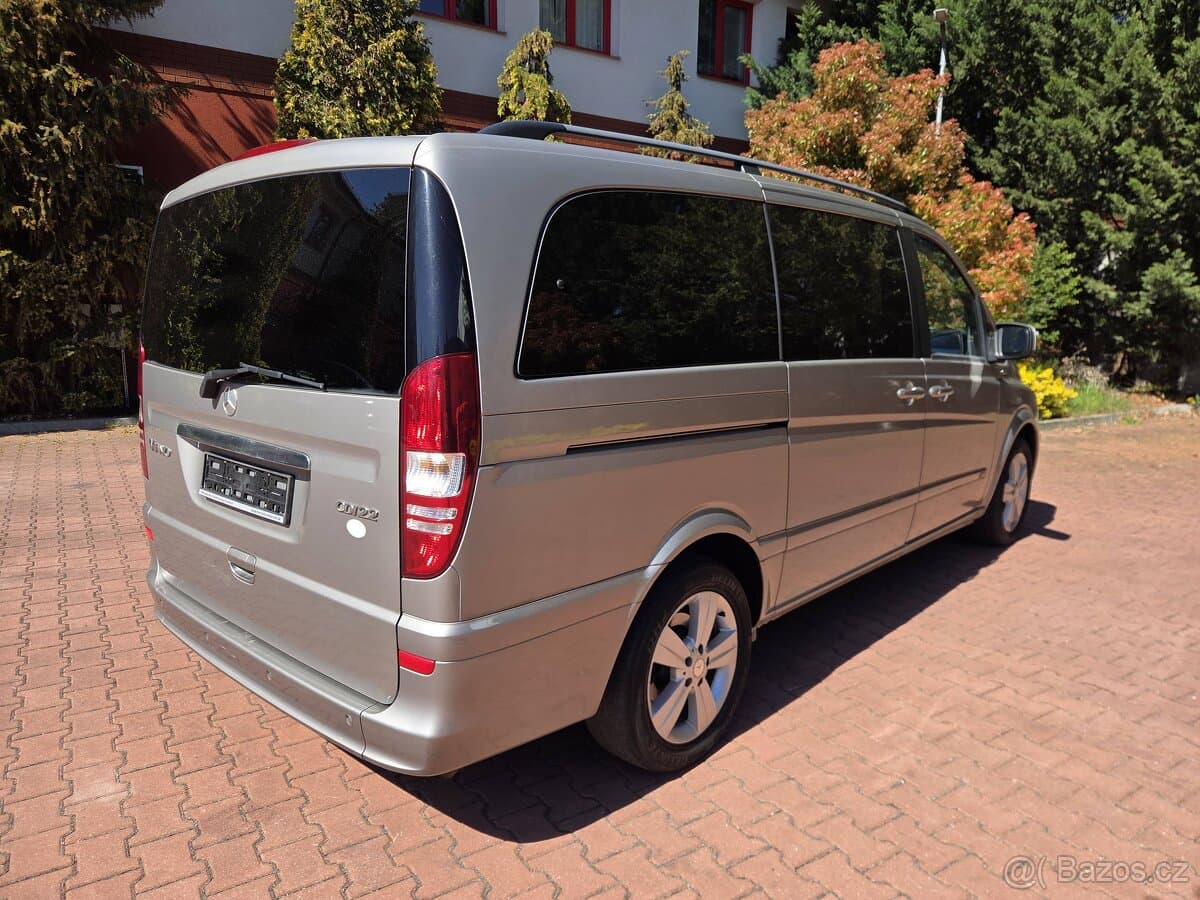 2011 Mercedes-Benz VIANO - 8