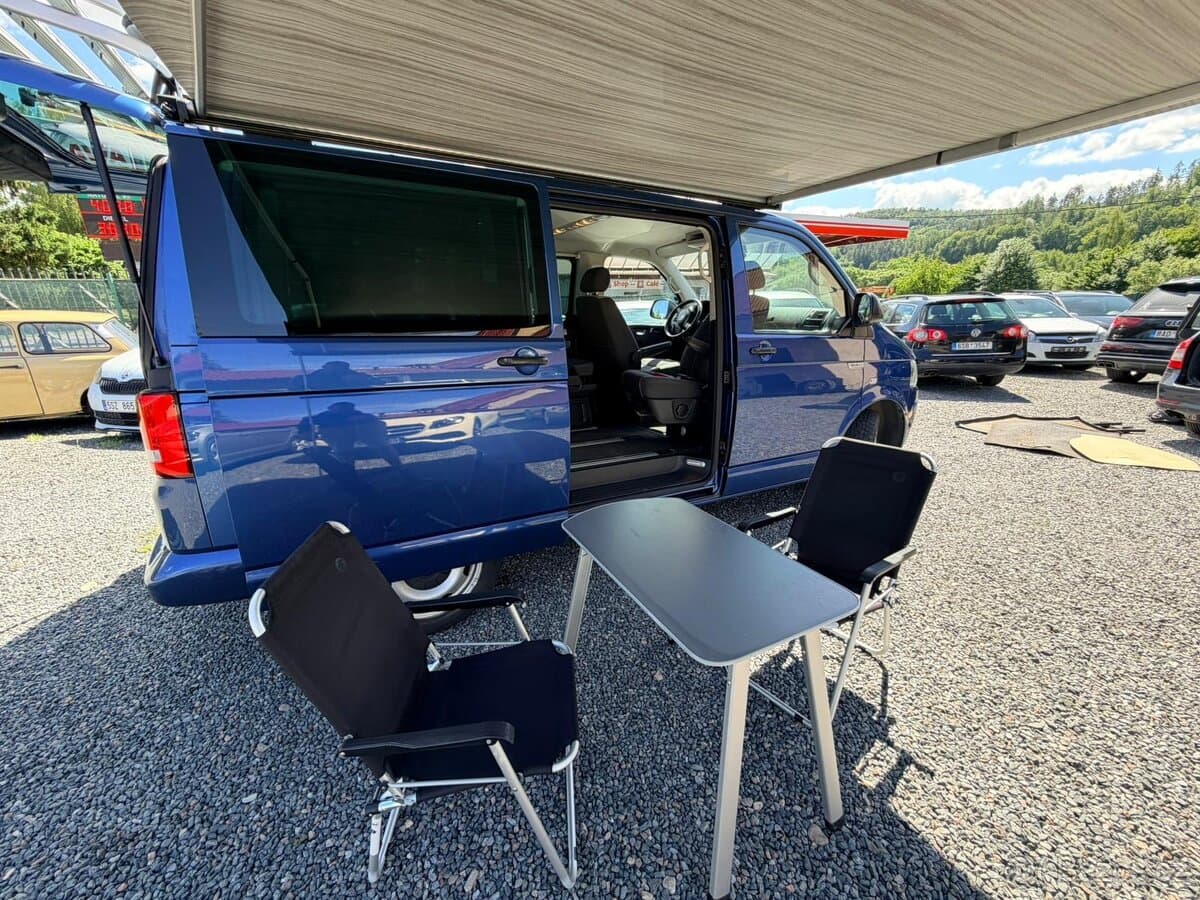 Volkswagen MULTIVAN - 8