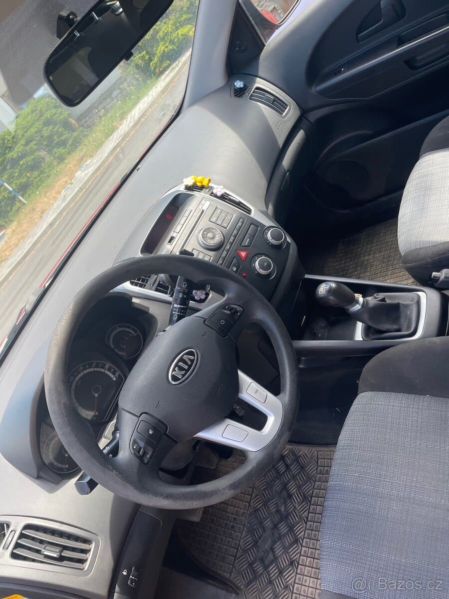2009 Kia CEE'D - 8