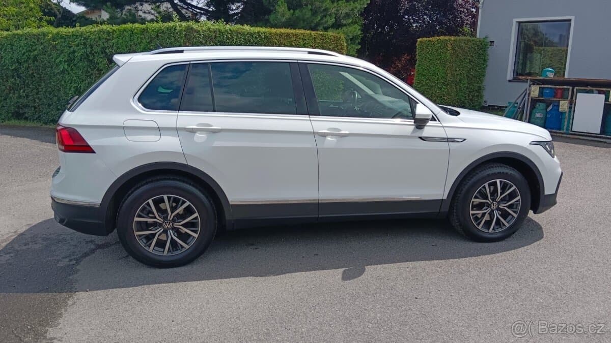 2023 Volkswagen TIGUAN - 8