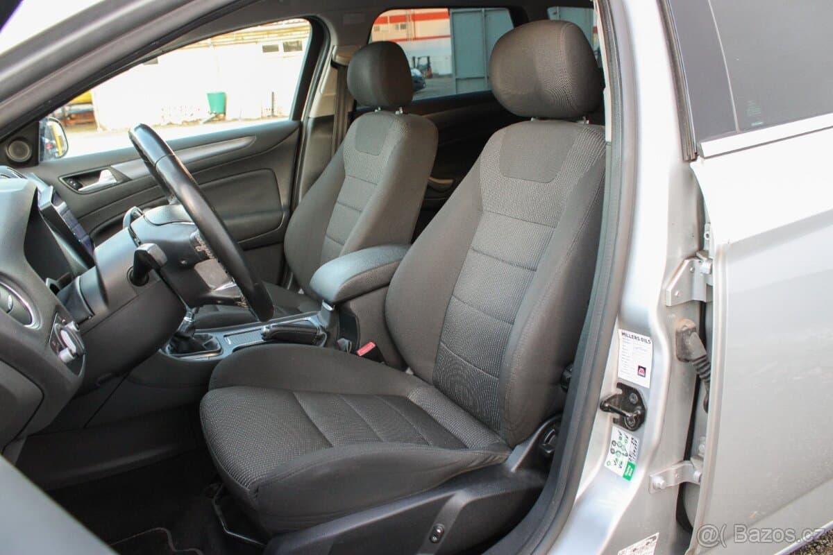 2011 Ford MONDEO - 8