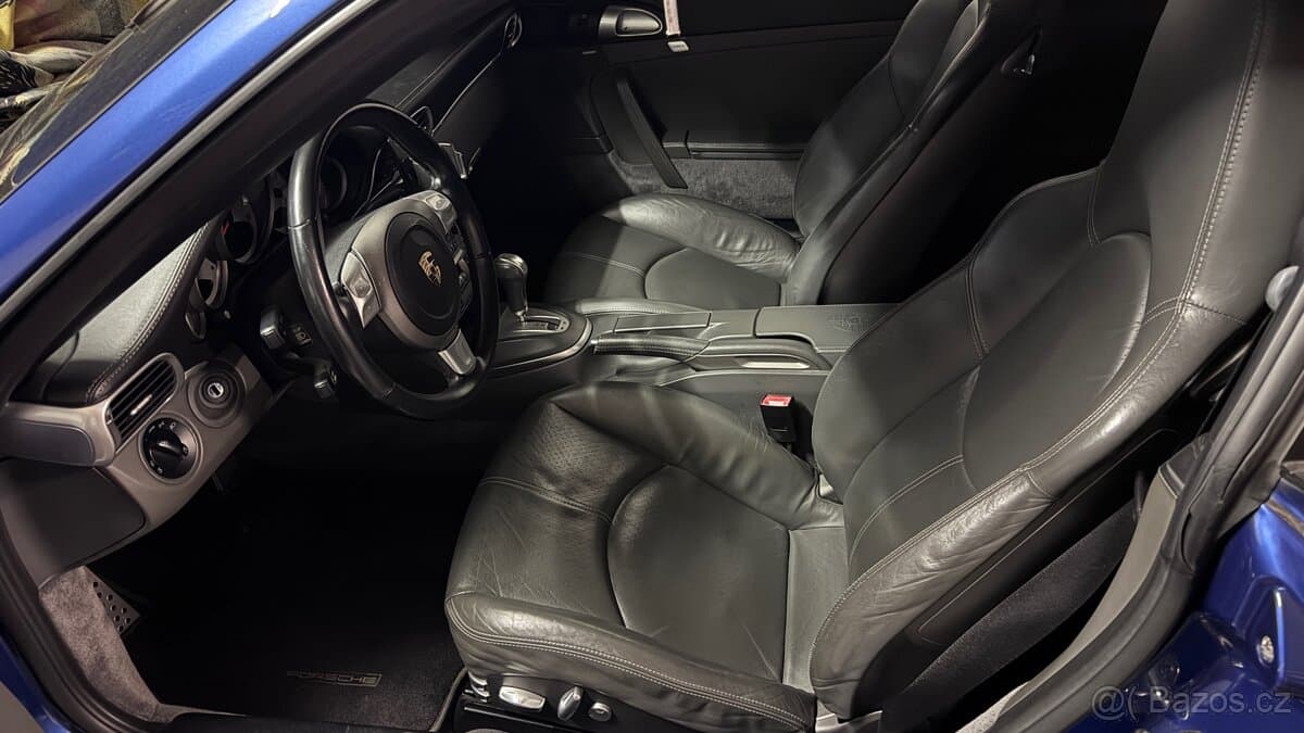2005 Porsche 911 - 8