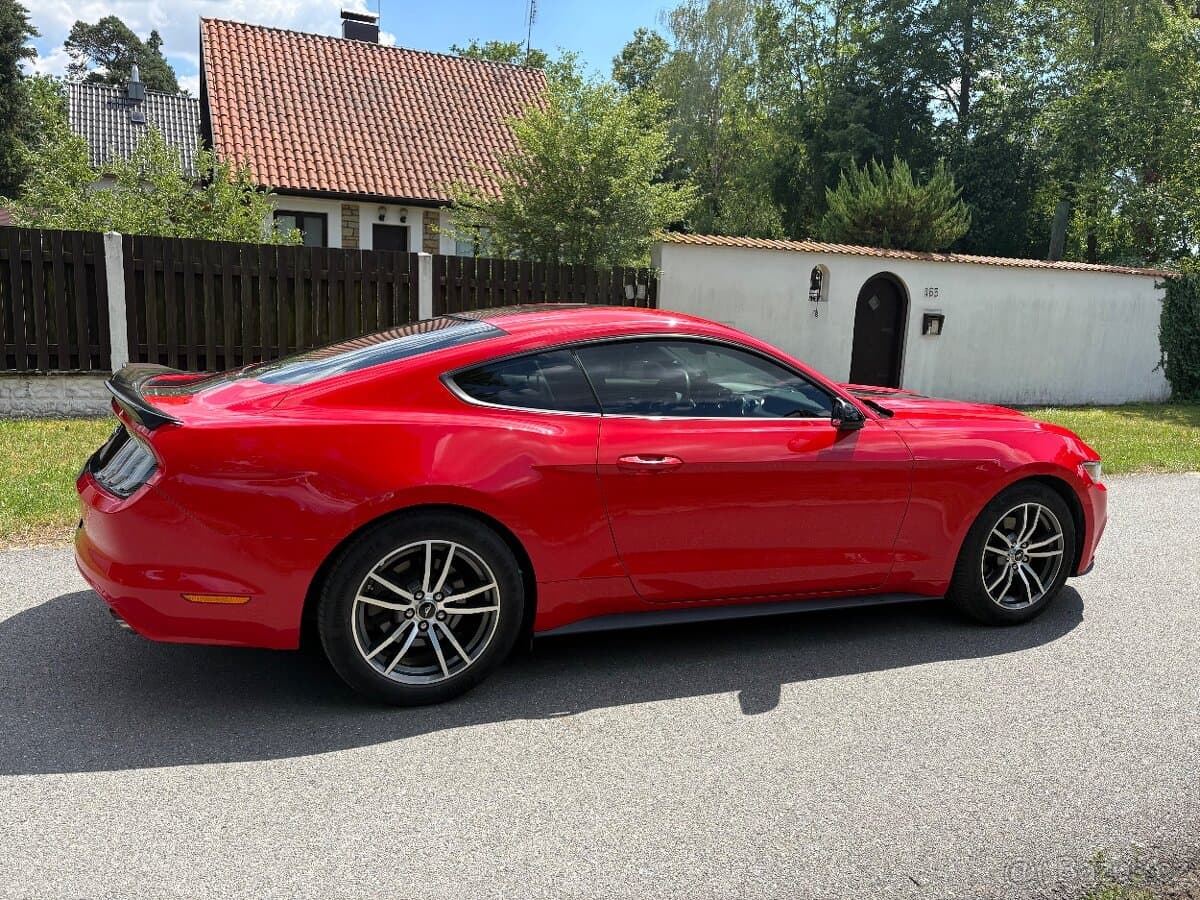 2016 Ford MUSTANG - 8