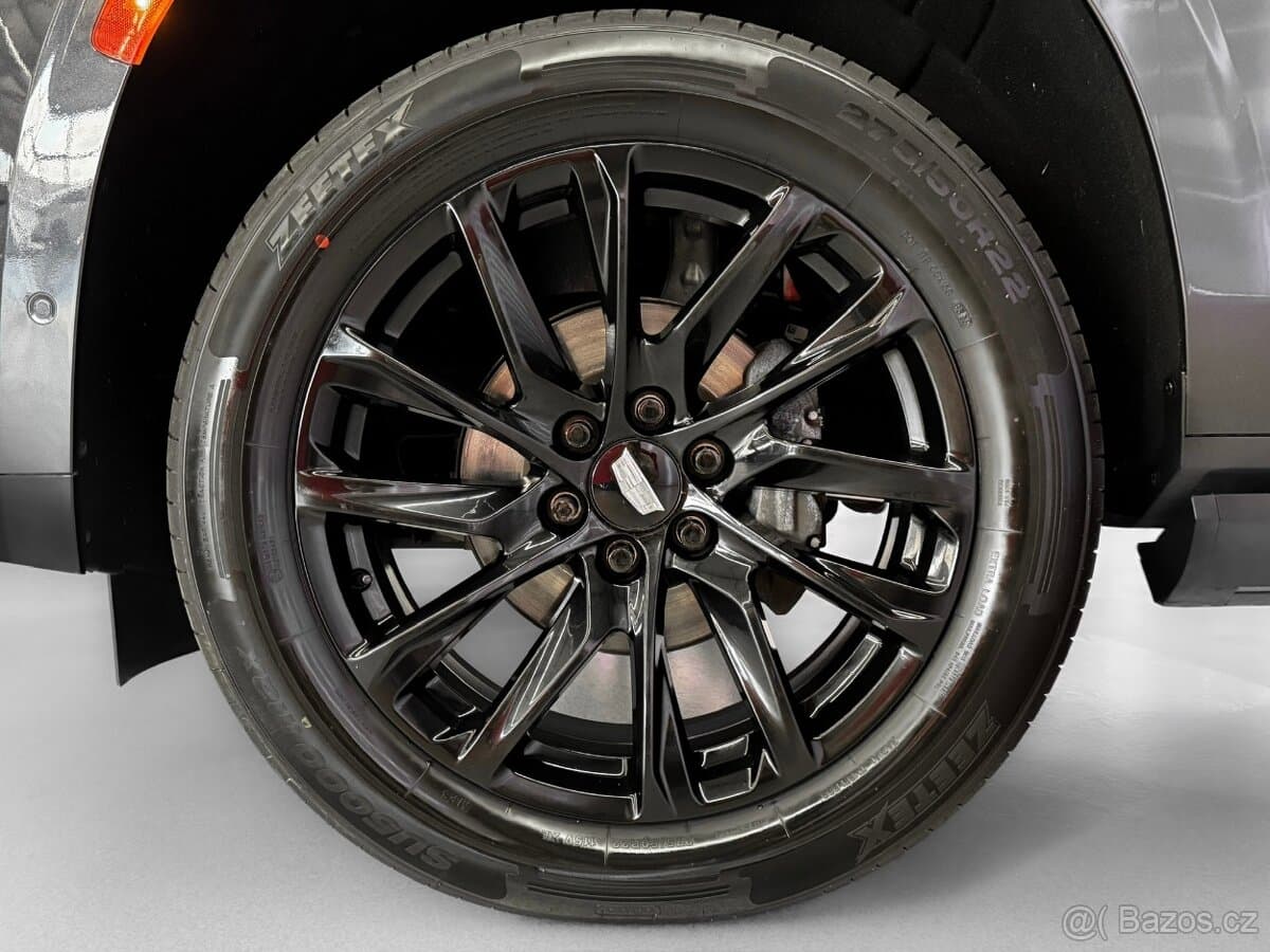 2022 Cadillac ESCALADE - 8