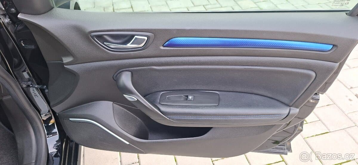 2019 Renault MEGANE - 8
