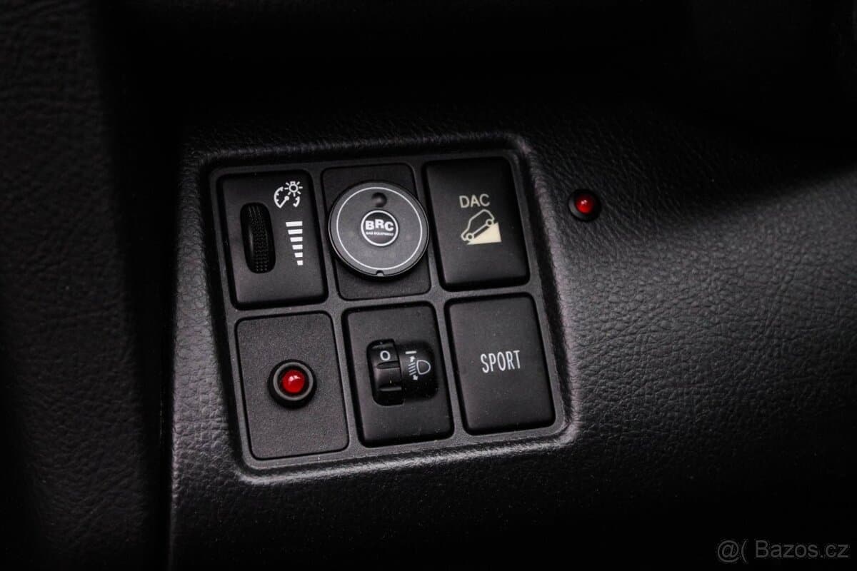 2010 Toyota RAV4 - 8
