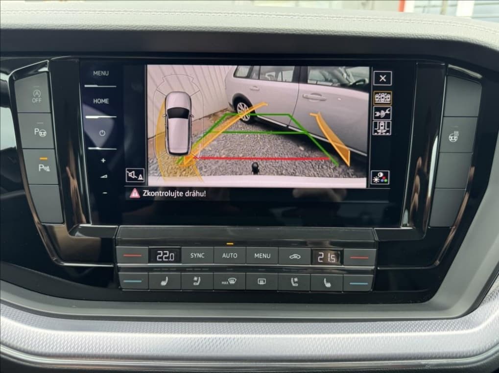 2018 Volkswagen TOUAREG - 8
