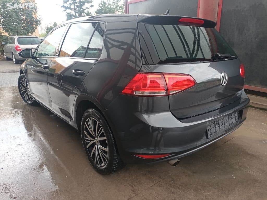 2016 Volkswagen GOLF - 8