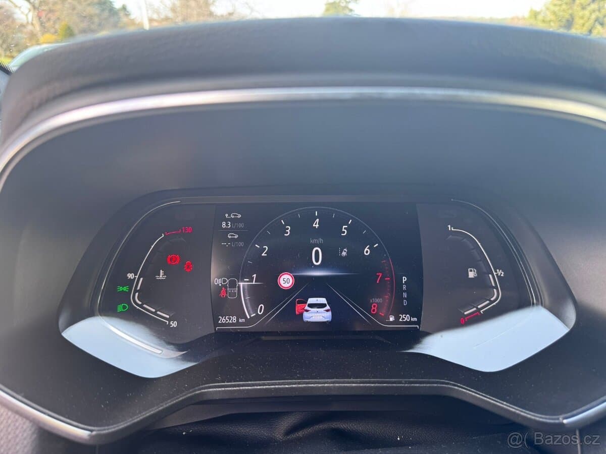 2020 Renault CLIO - 8