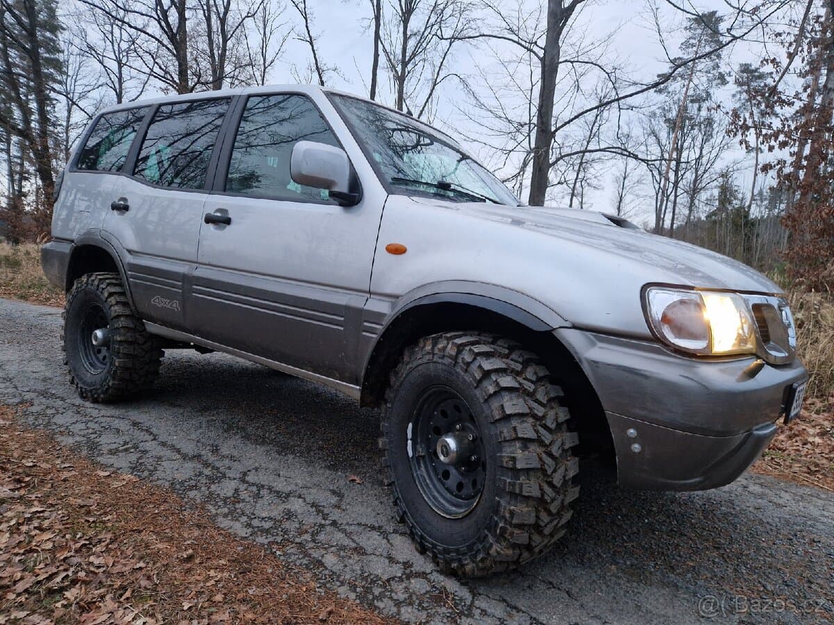 2002 Nissan TERRANO - 8