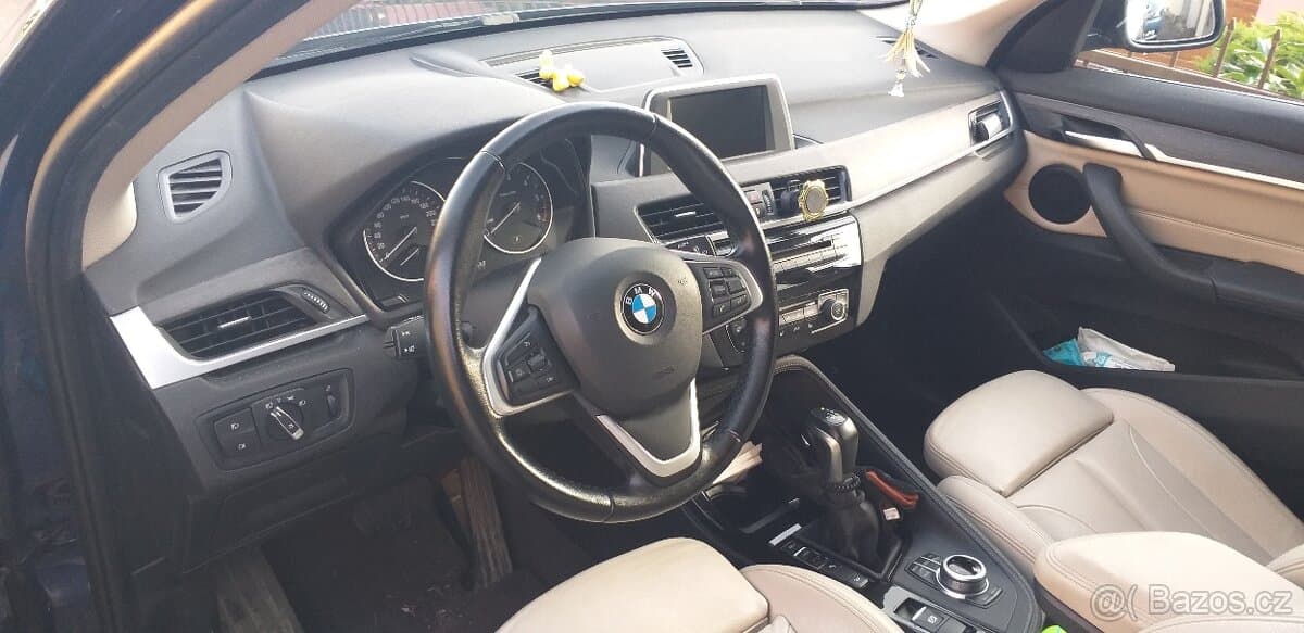 BMW X1 - 8