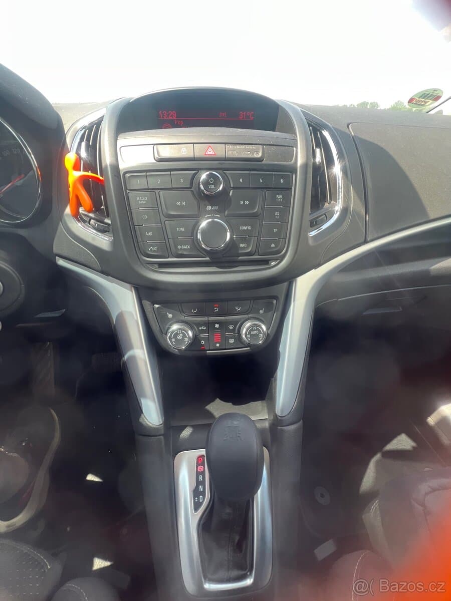 2012 Opel ZAFIRA - 8