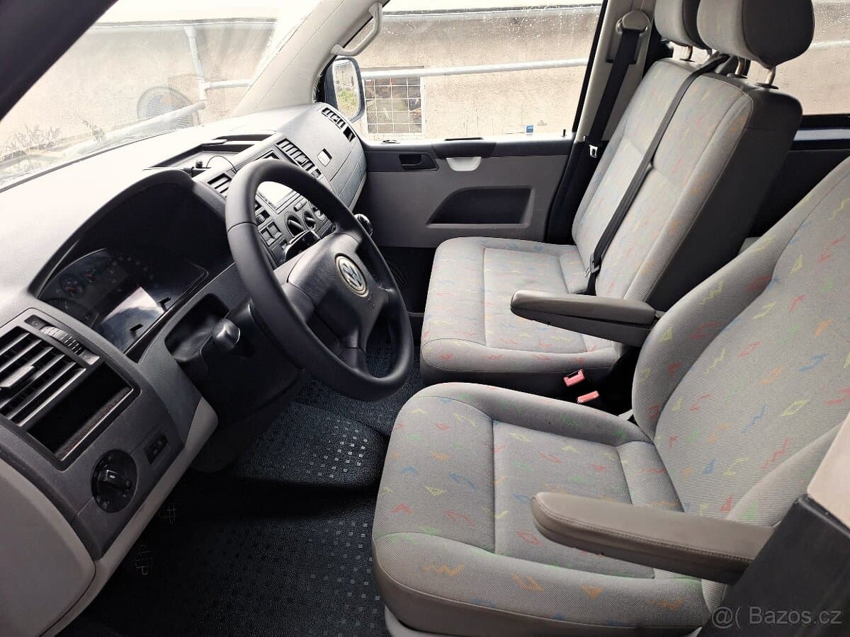 2004 Volkswagen TRANSPORTER - 8