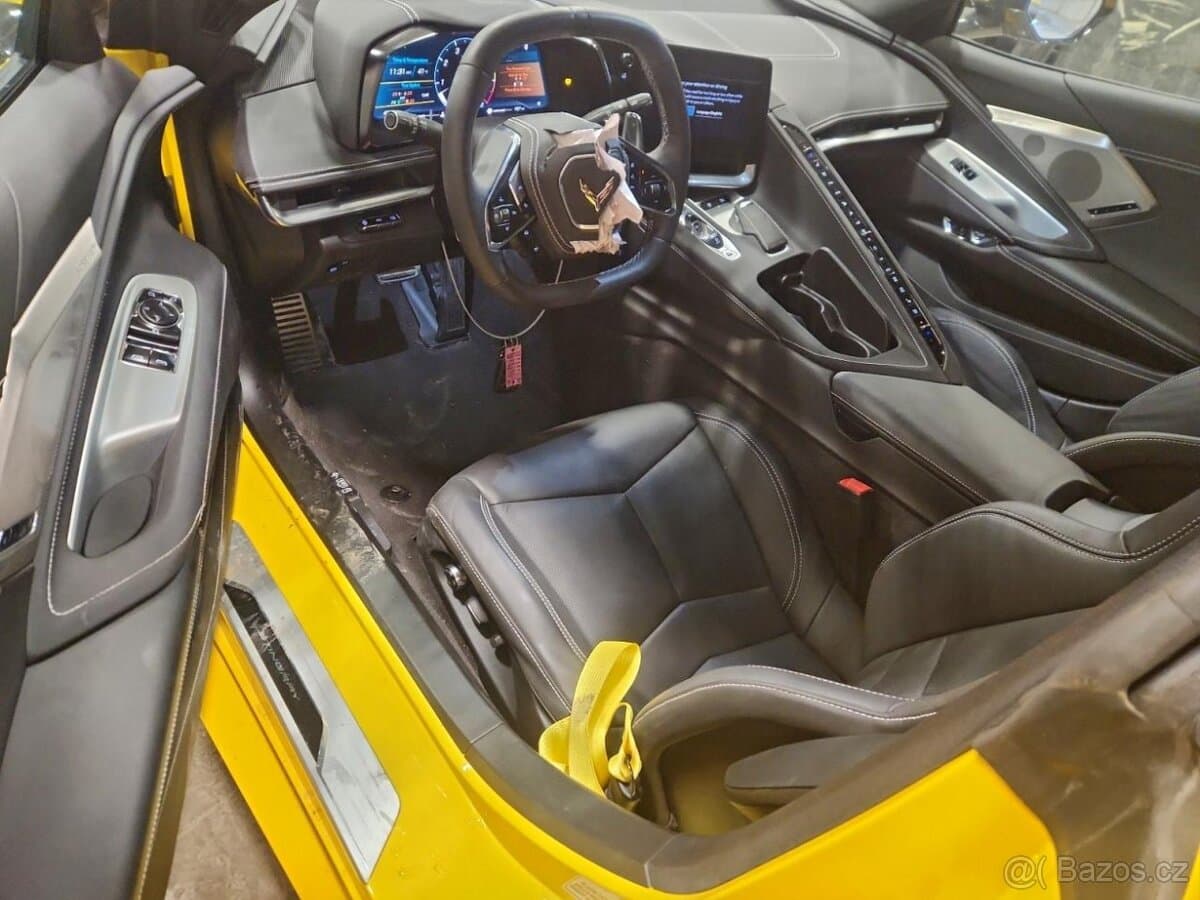 2025 Chevrolet CORVETTE - 8