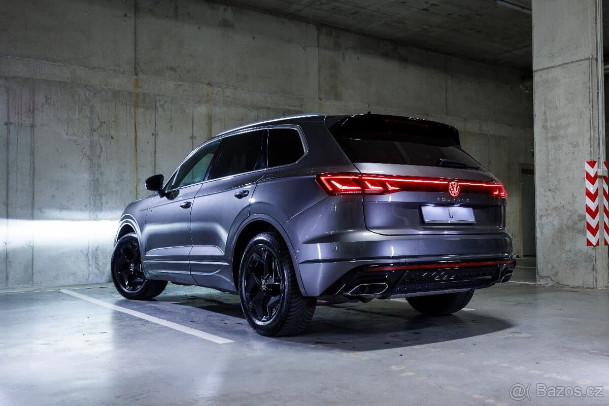 2024 Volkswagen TOUAREG - 8