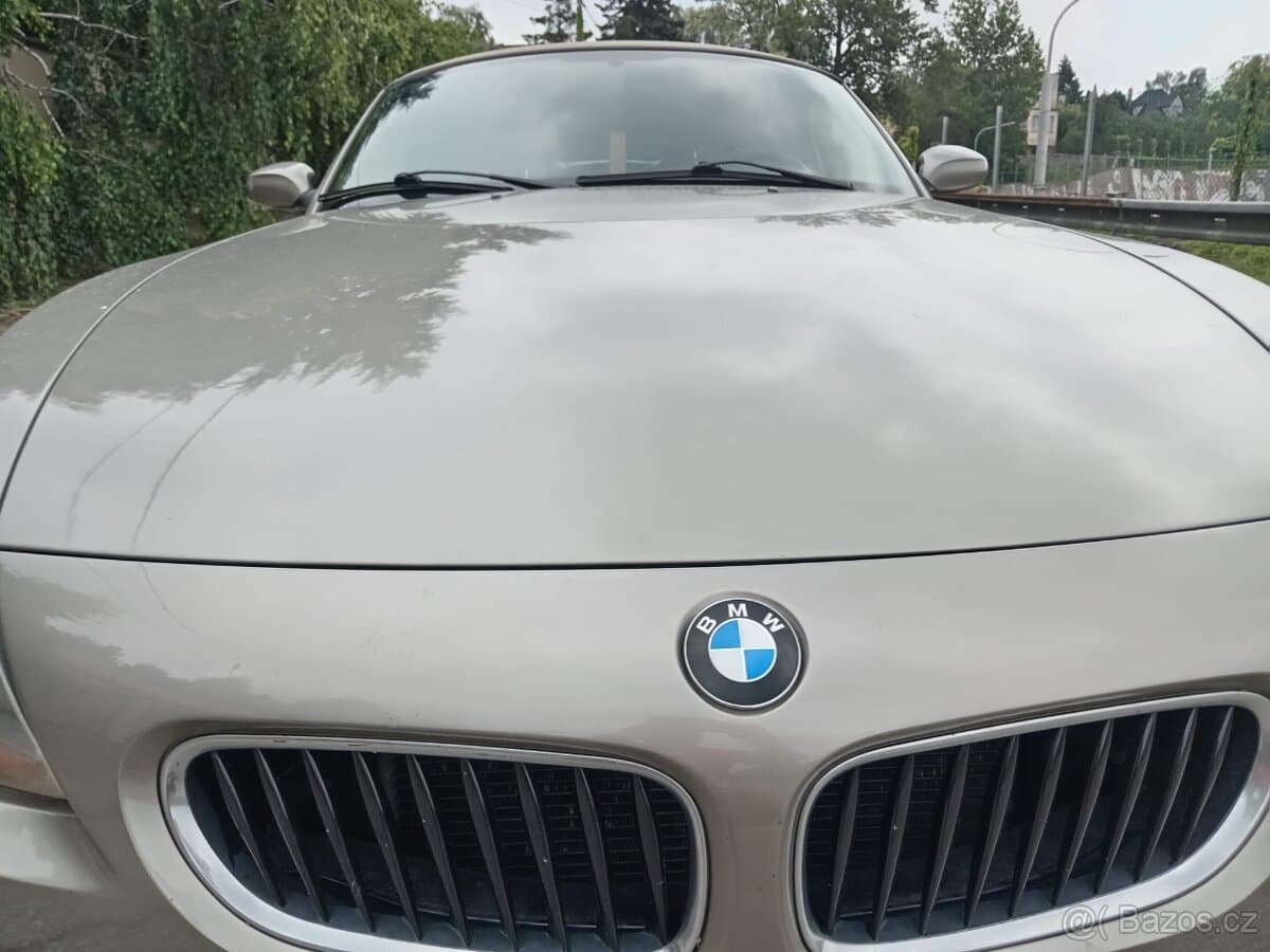 2005 BMW Z4 - 8