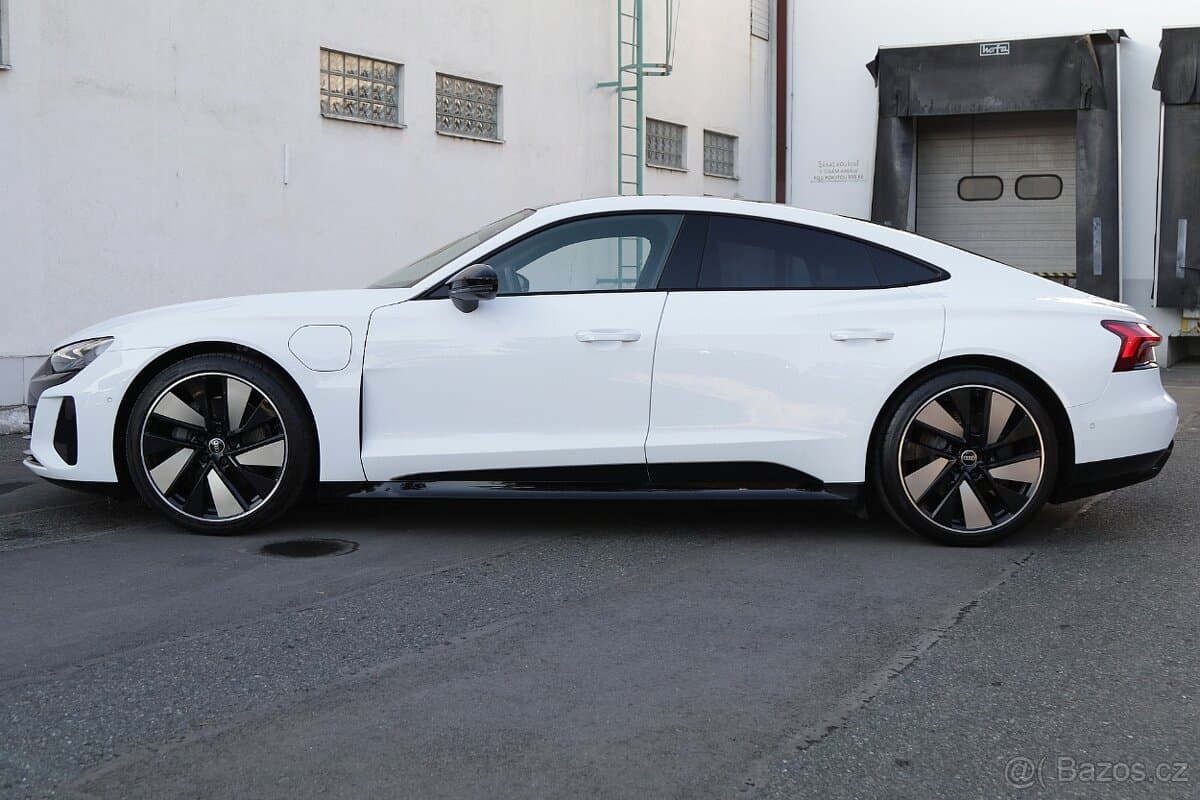 2022 Audi E-TRON - 8