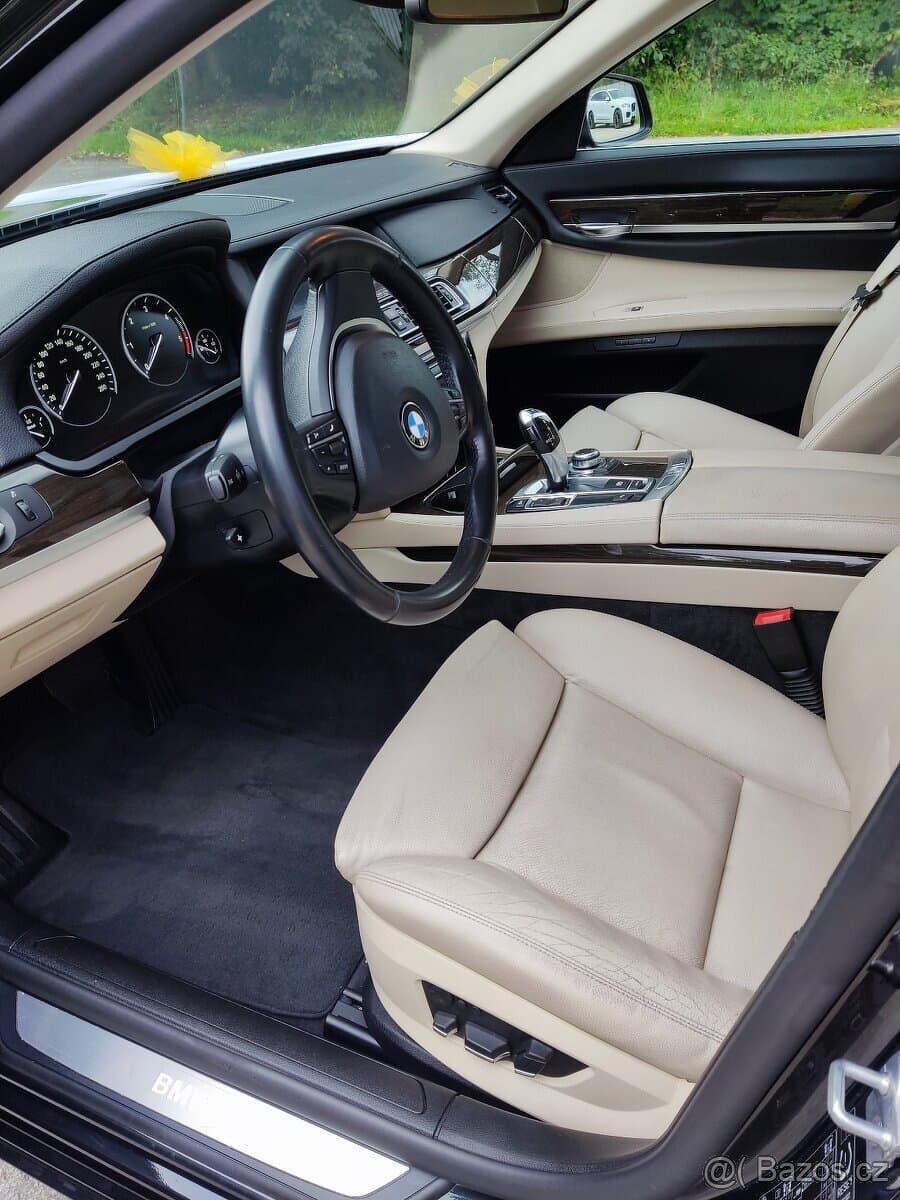 2011 BMW OSTATNÍ - 8
