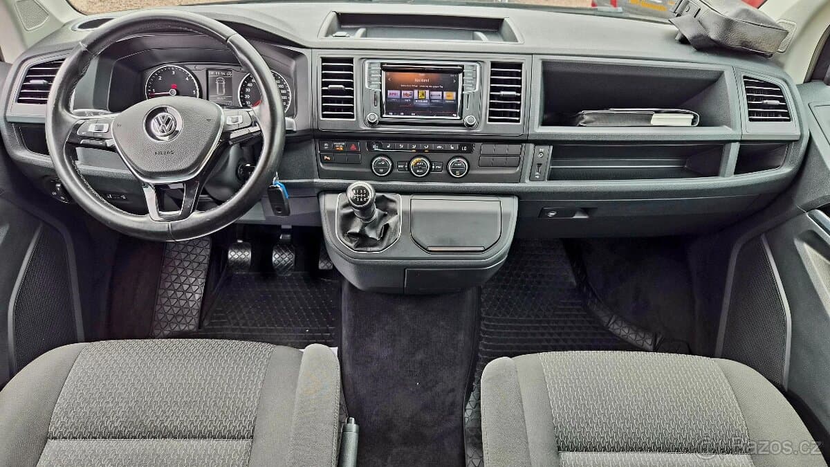 2016 Volkswagen MULTIVAN - 8