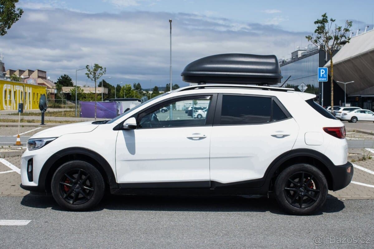 2019 Kia STONIC - 8