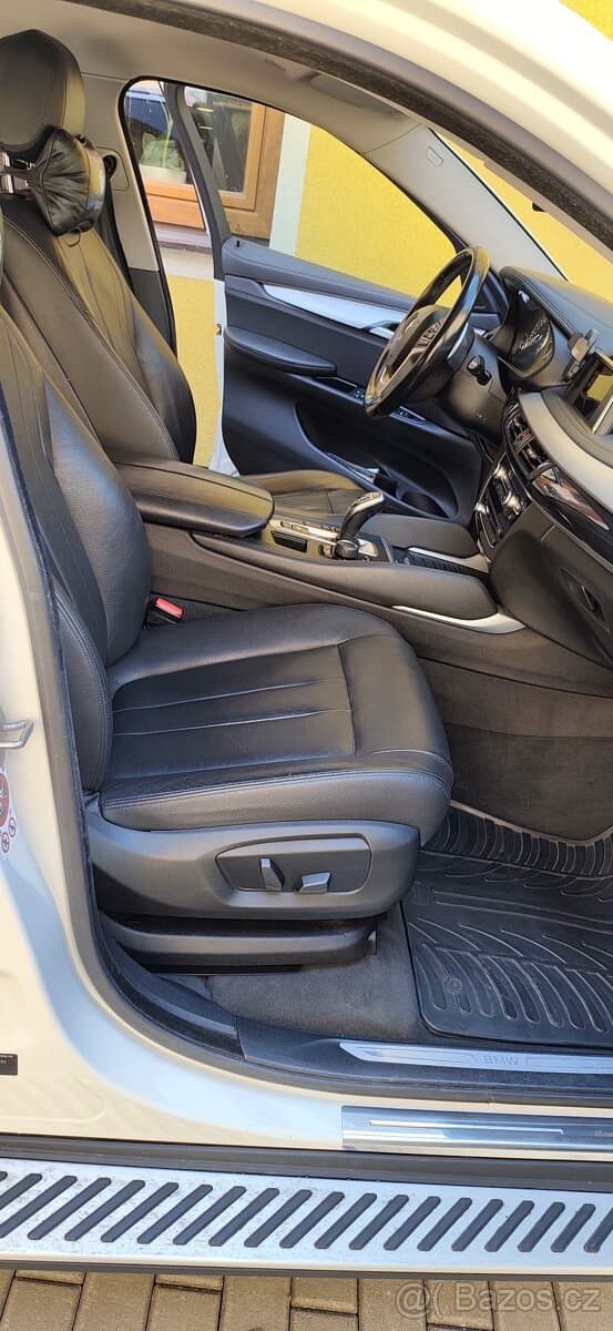 2015 BMW X6 - 8