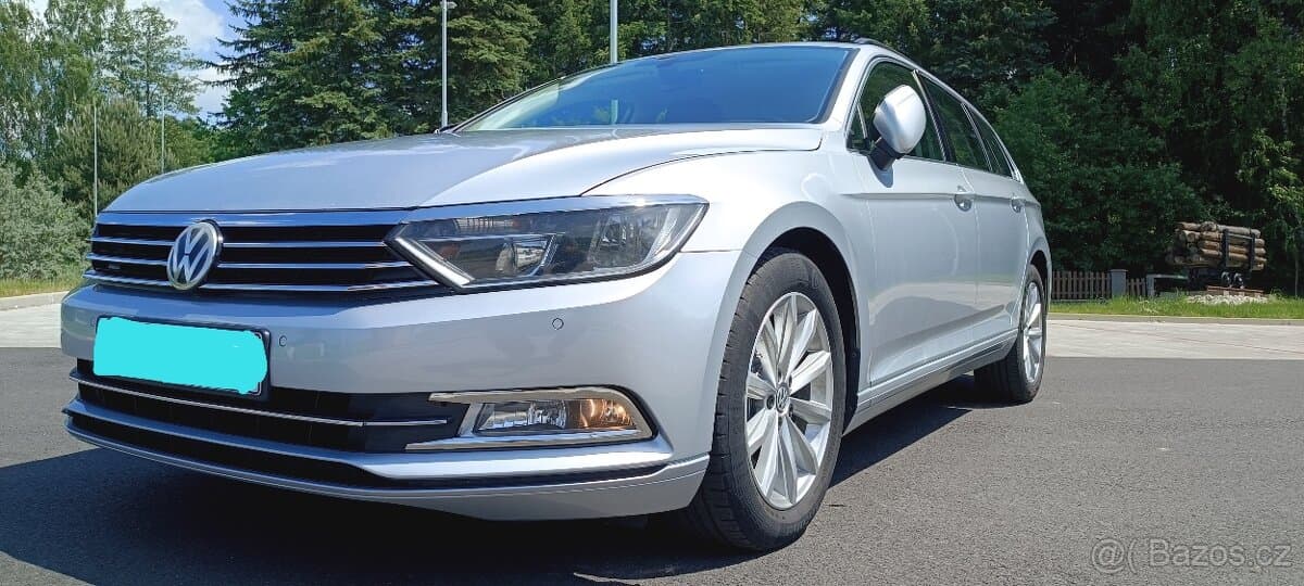 2016 Volkswagen PASSAT - 8