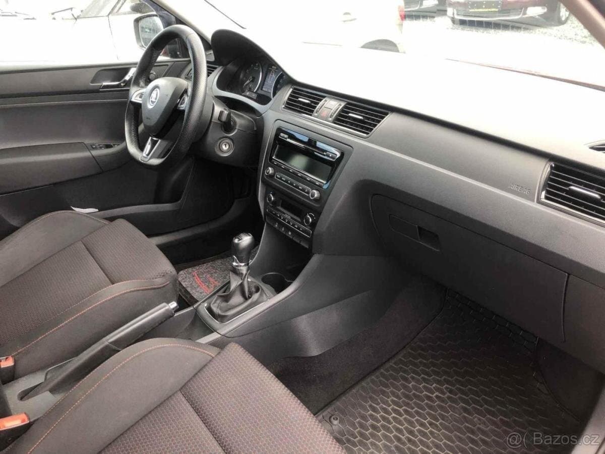 2014 Škoda RAPID - 8