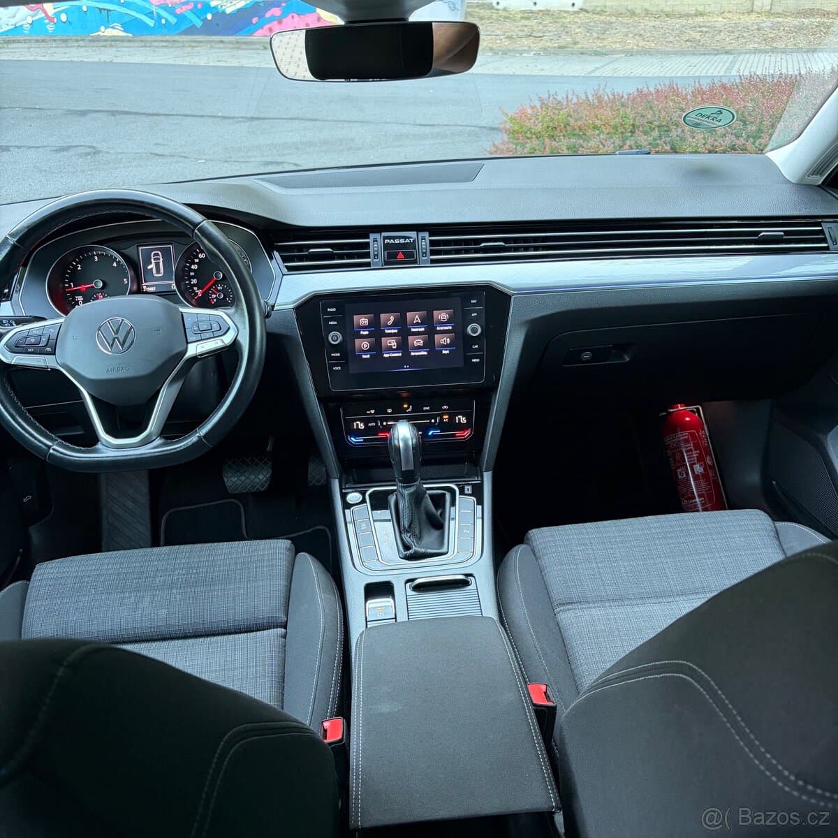 2020 Volkswagen PASSAT - 8