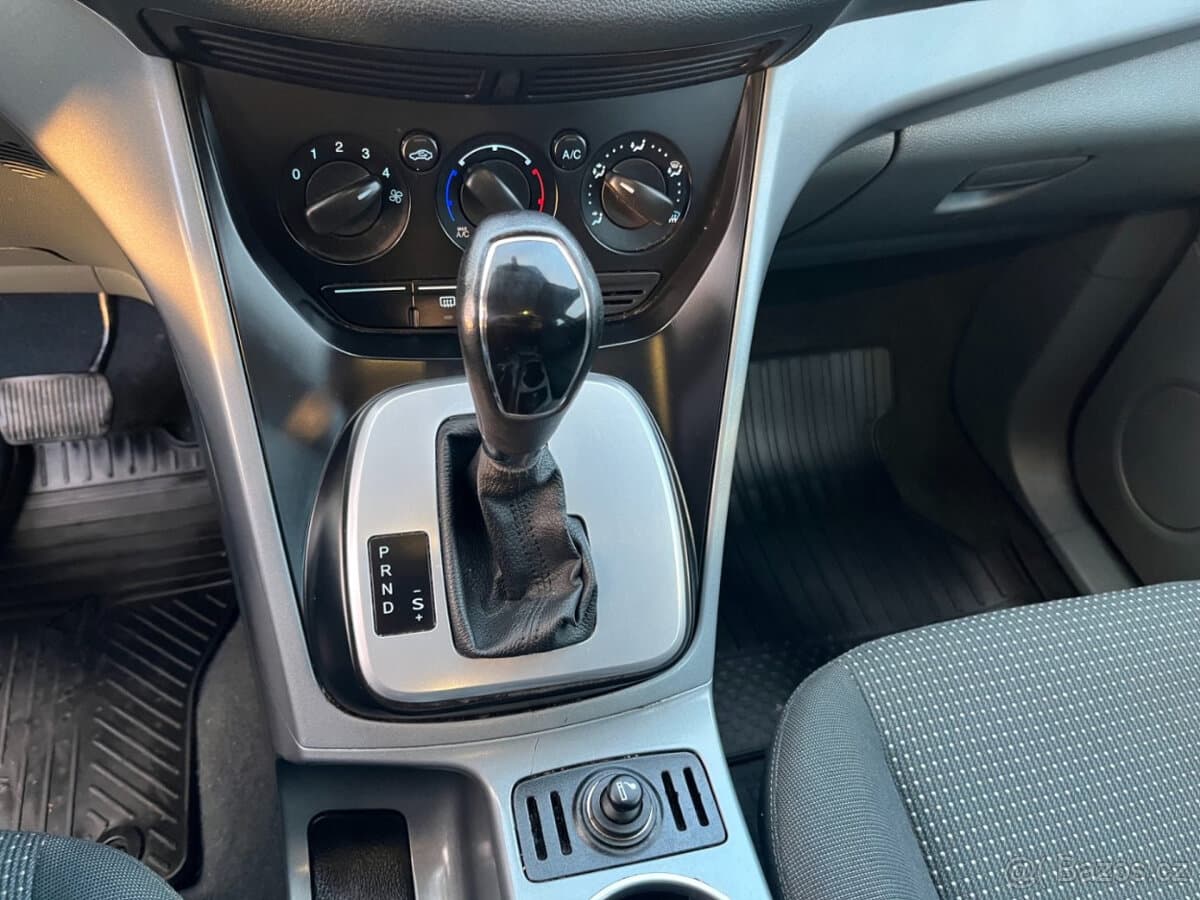 2011 Ford C-MAX - 8